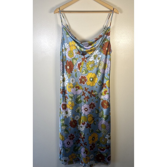 Emma & Michele Dresses & Skirts - Emma and Michelle Floral Blue Slip Midi Dress Sexy Y2K Phoebe Friends Sz L Retro